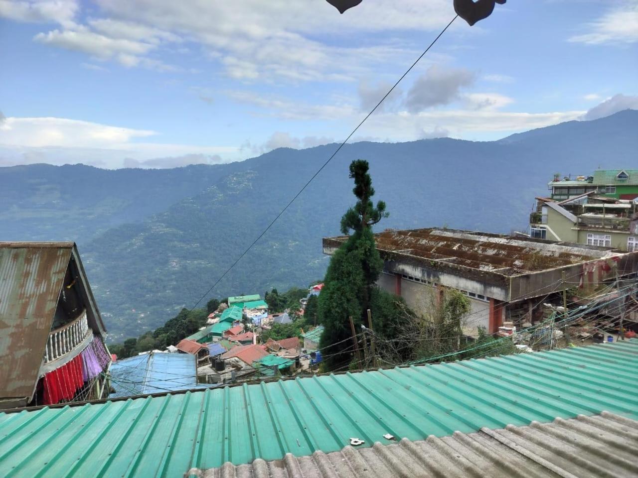 Benus Darjeeling Home A Backpacker Hub Εξωτερικό φωτογραφία