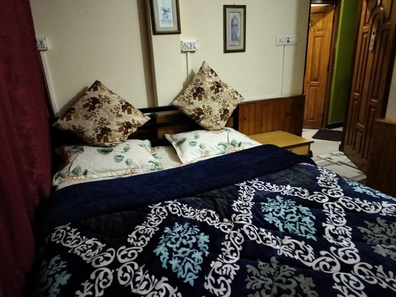 Benus Darjeeling Home A Backpacker Hub Εξωτερικό φωτογραφία