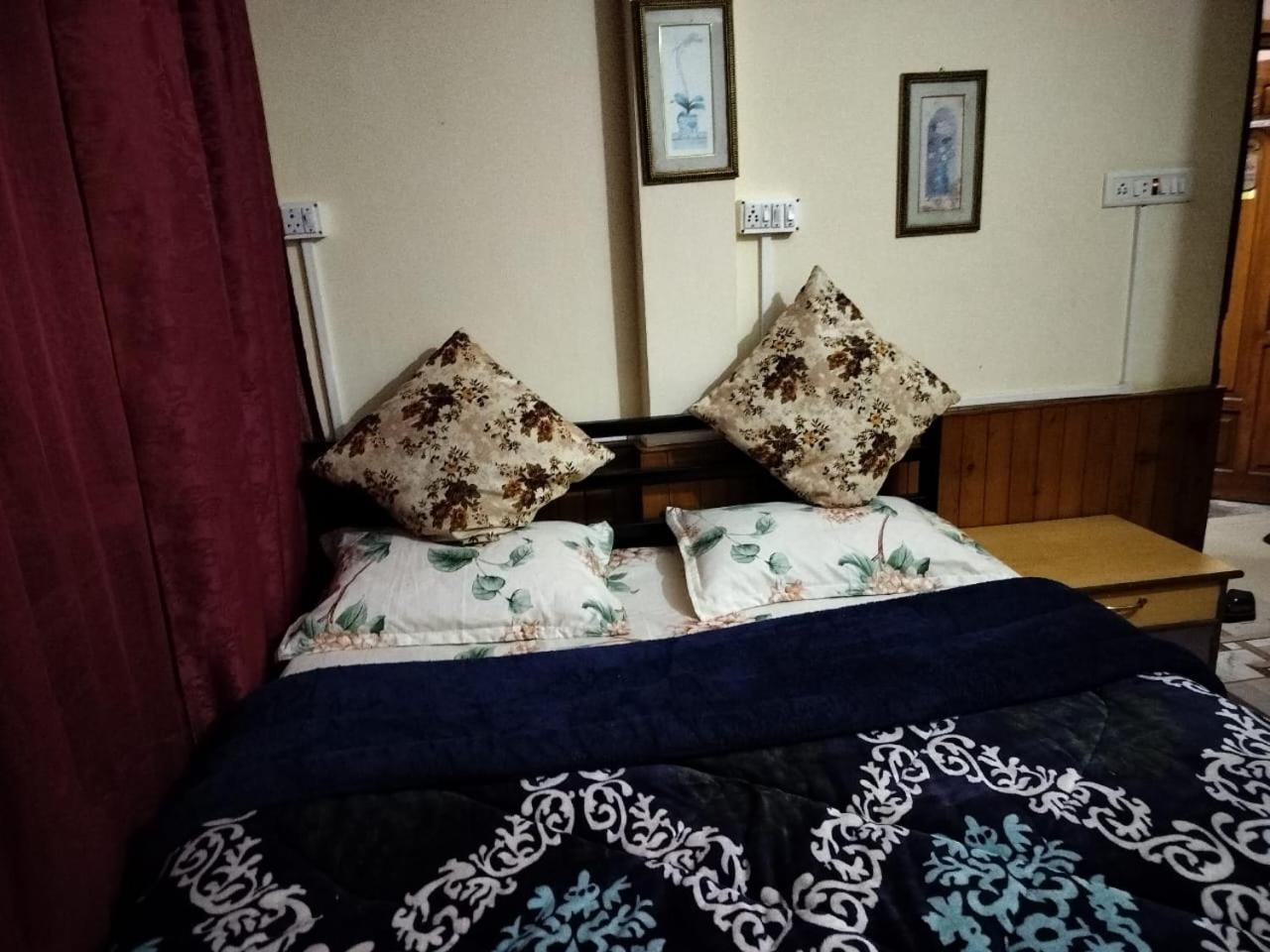 Benus Darjeeling Home A Backpacker Hub Εξωτερικό φωτογραφία